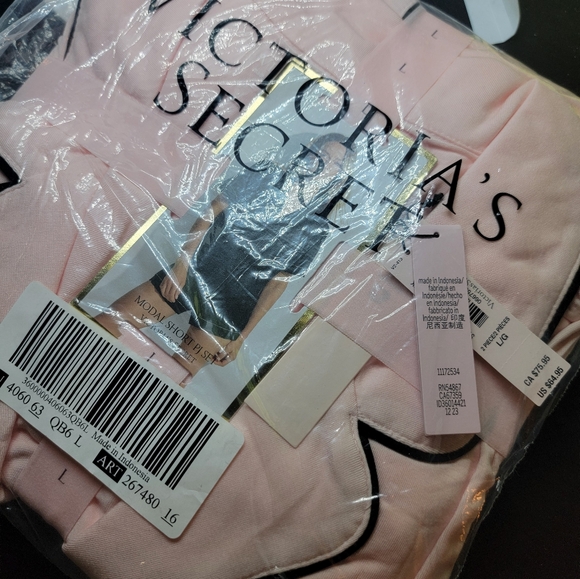 Victoria's Secret Pajama set - Picture 2 of 2